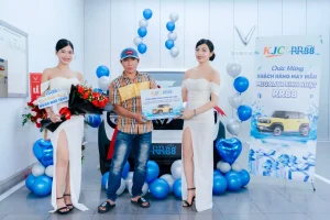 lễn bàn giao xe vinfast vf3 megalive RR88 1